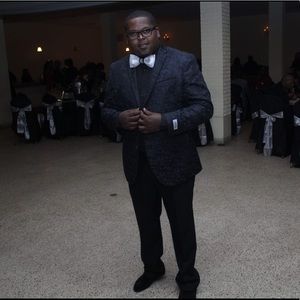 Meet your Posher, Vernell